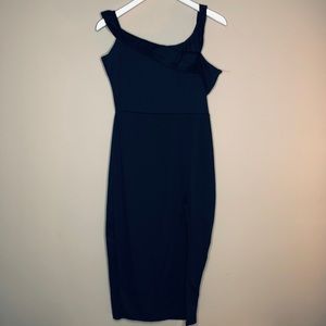 Black Stretchy Dress | Large